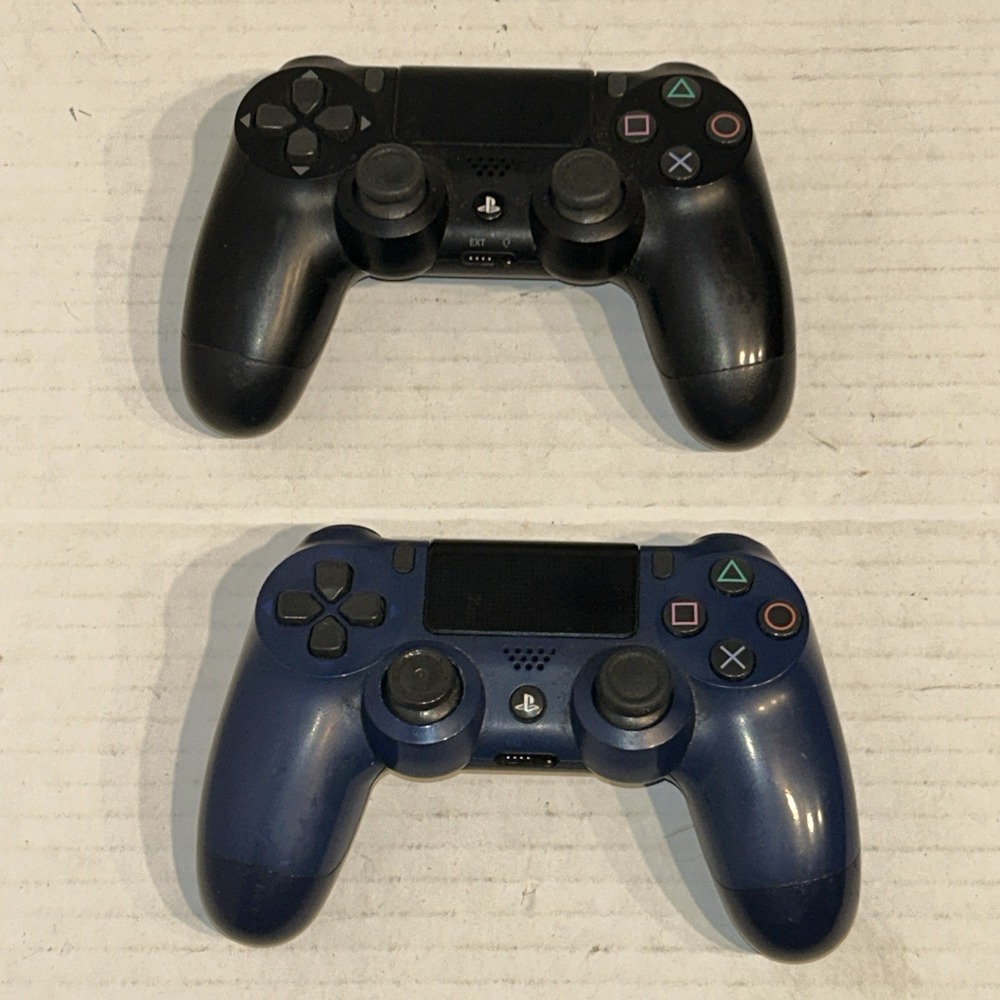 USED Sony PS4 PlayStation 4 DualShock 4 Wireless Controller - Black‎ & Blue C1